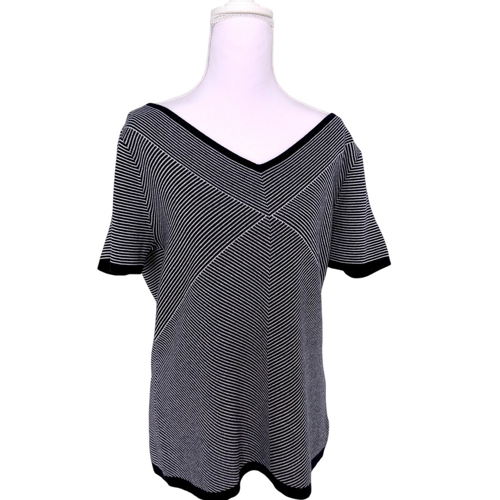 Jones New York Knit Top Women XL Navy Blue White Striped V-Neck Short Sleeve